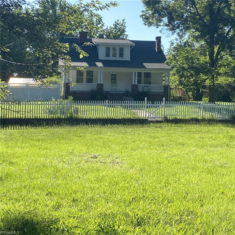 363 Periwinkle Road Eden, NC 27288 - Photo 1 of 39