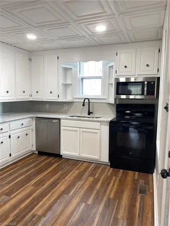 $319,997 | 363 Periwinkle Road, Eden, NC 27288