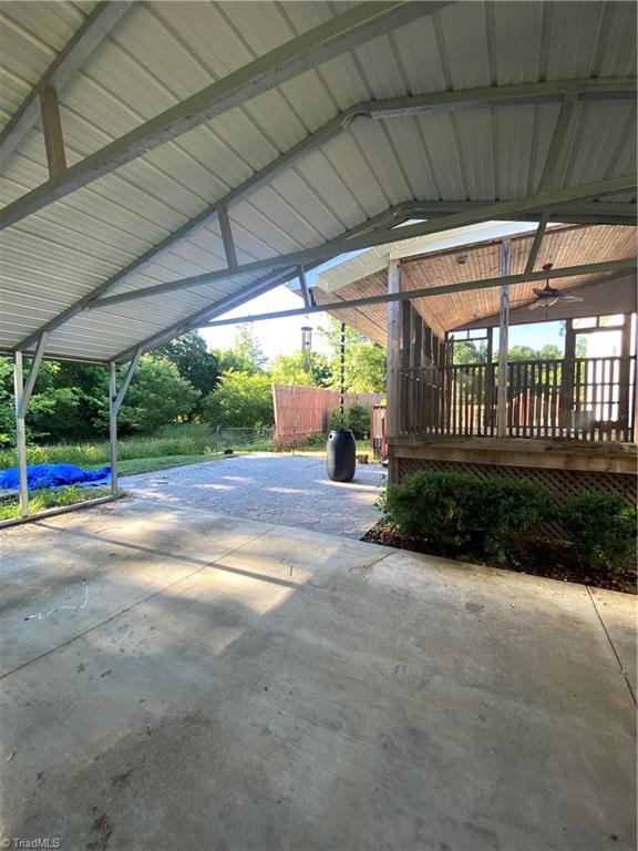 363 Periwinkle Road Eden, NC 27288 - Photo 31 of 39 Double Carport
