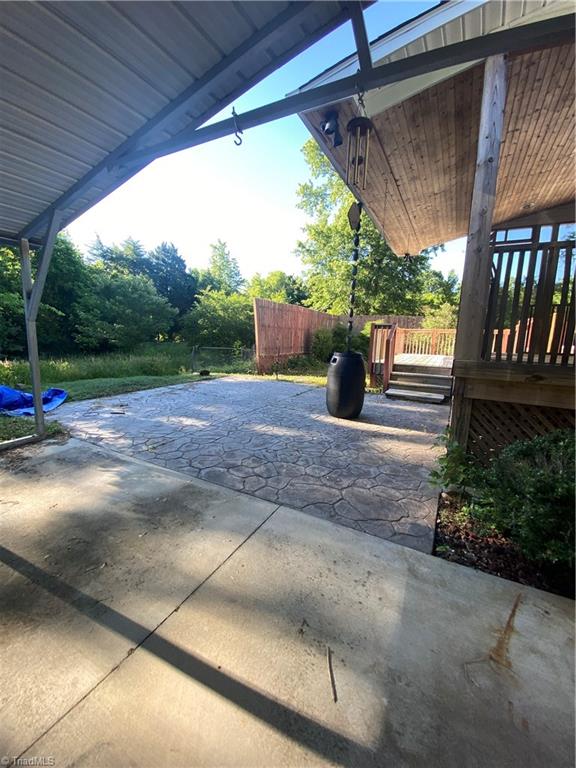 363 Periwinkle Road Eden, NC 27288 - Photo 32 of 39 Double Carport
