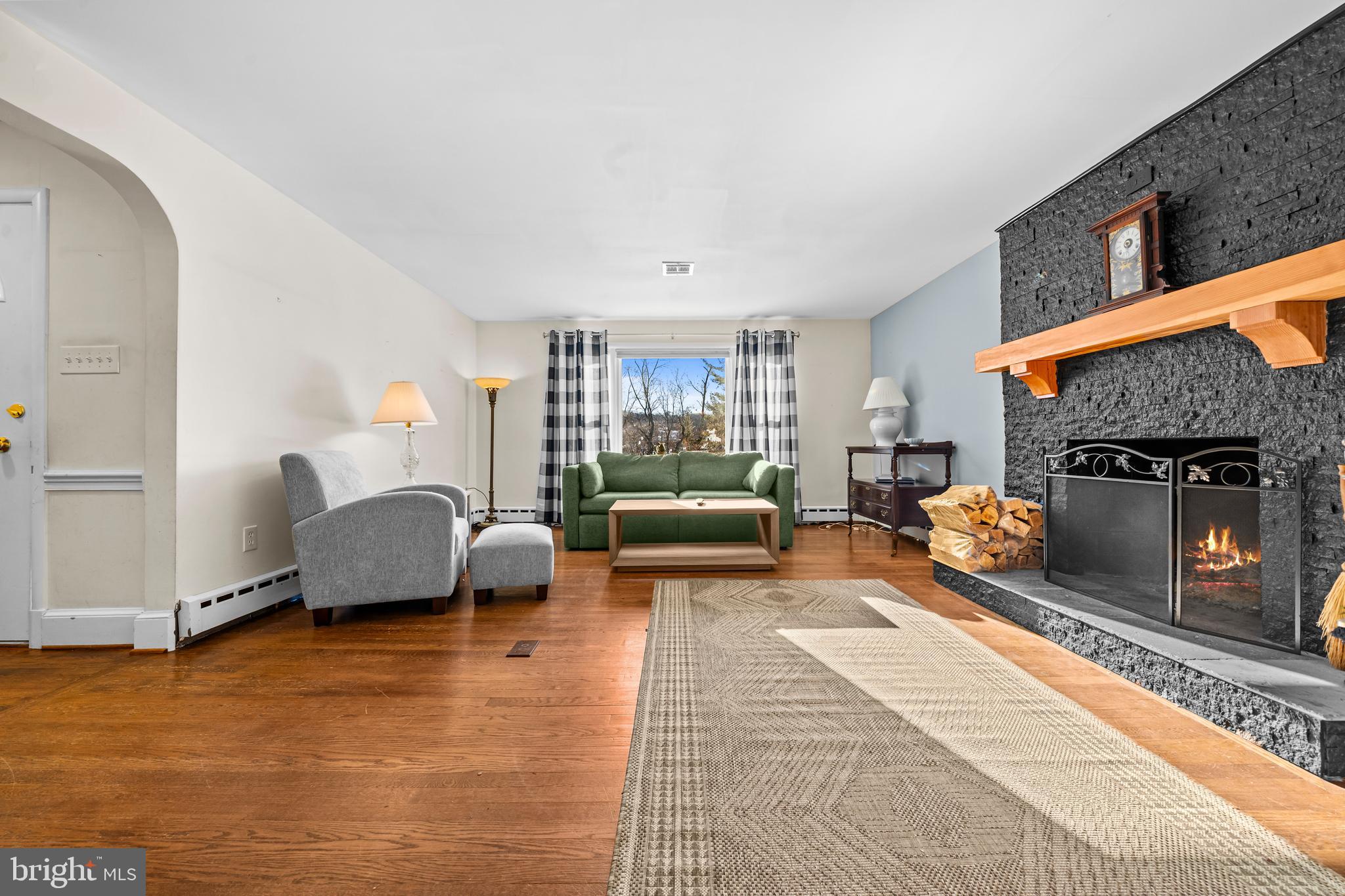 6058 Old Telegraph Road Alexandria, VA 22310 - Photo 3 of 44