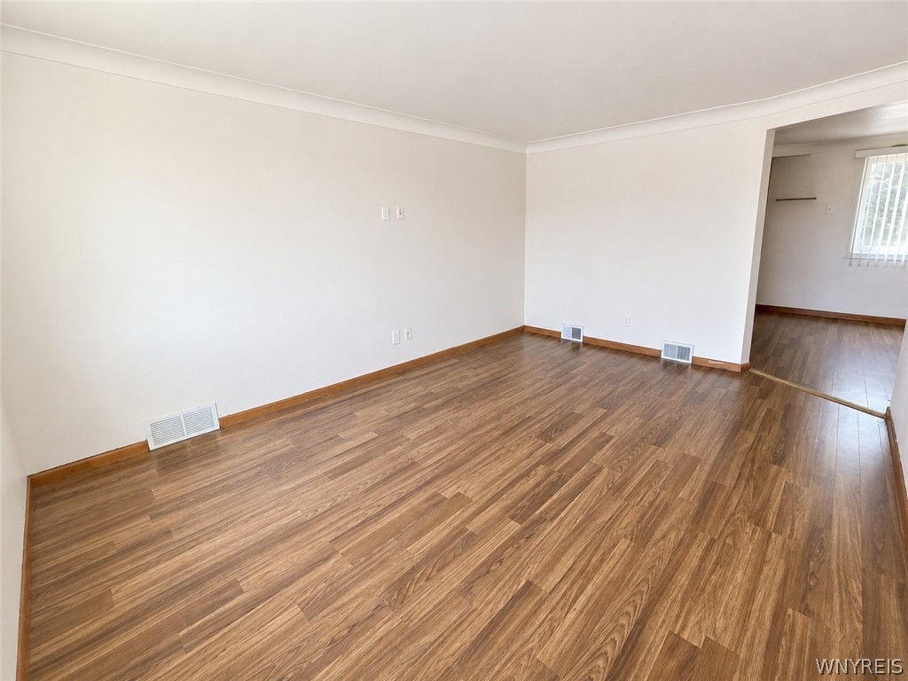 61 Beach Road, Unit UPPR Cheektowaga, NY 14225 - Photo 5 of 9 Gallery Image 5