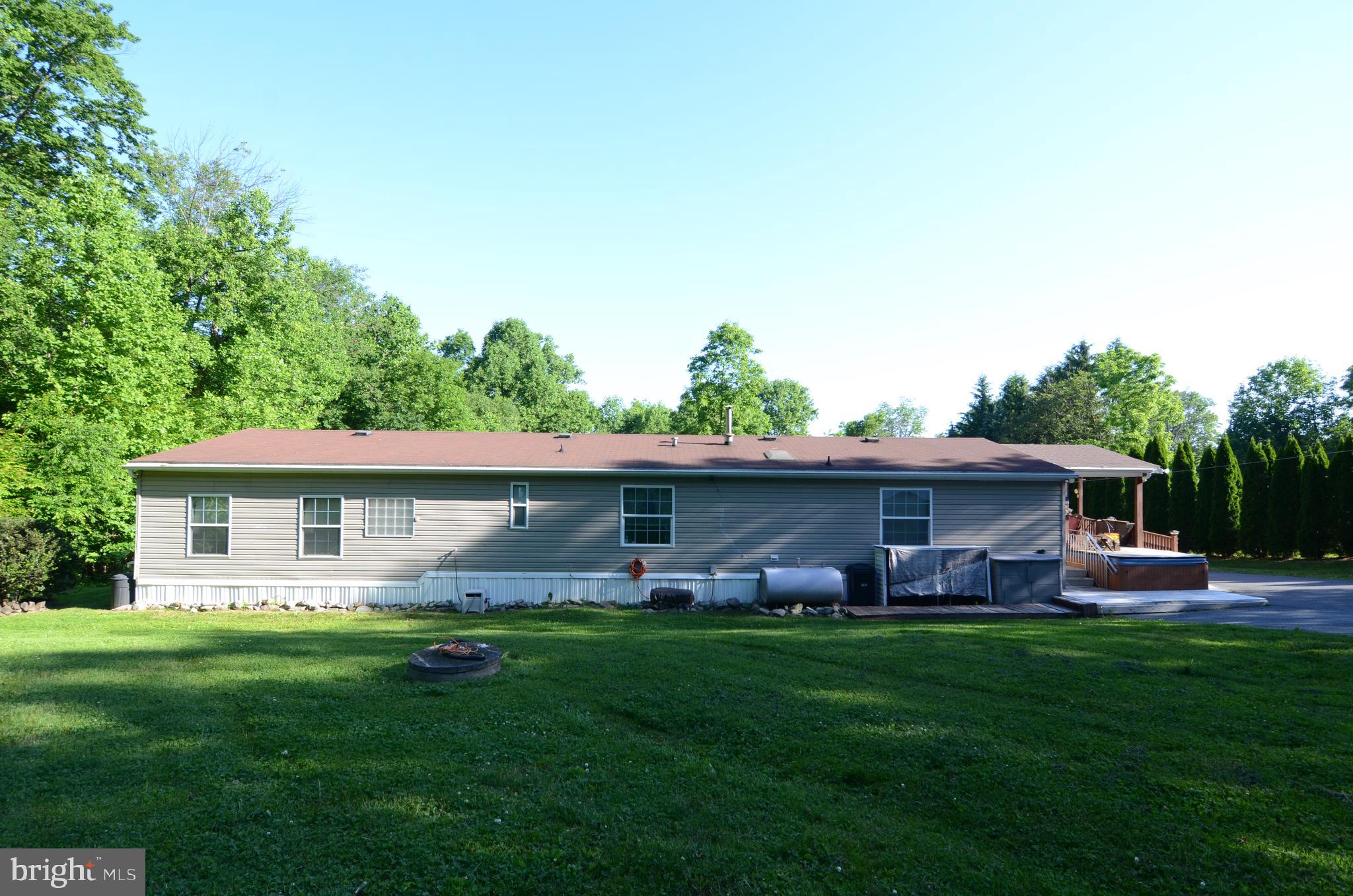 22 Powerline Road Boyertown, PA 19512 - Photo 29 of 30 Rear