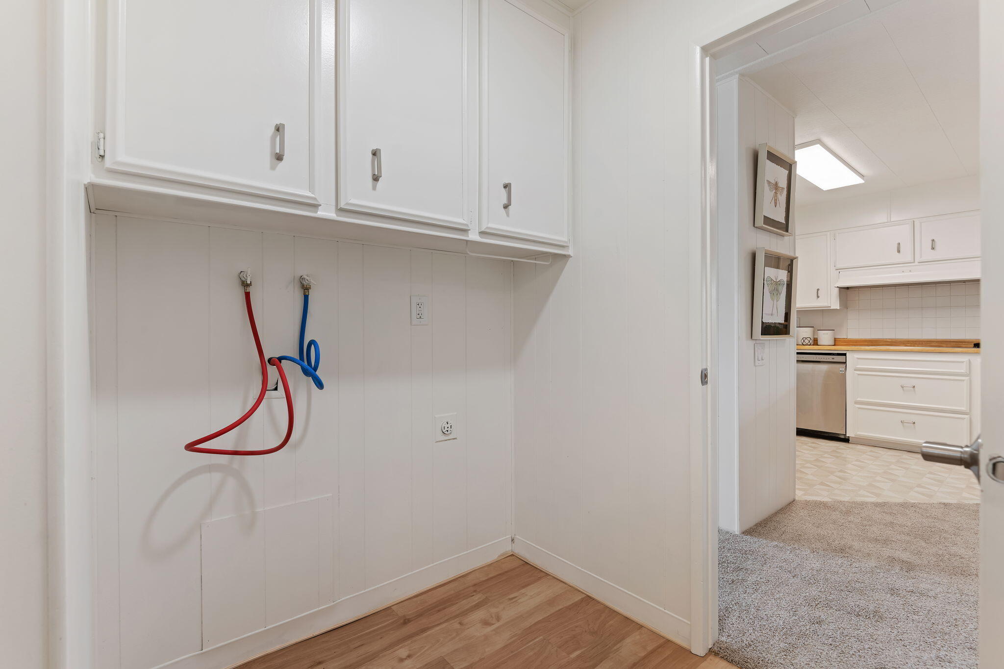 340 Old Mill Road, Unit 265 Santa Barbara, CA 93110 - Photo 28 of 40 27-Laundry