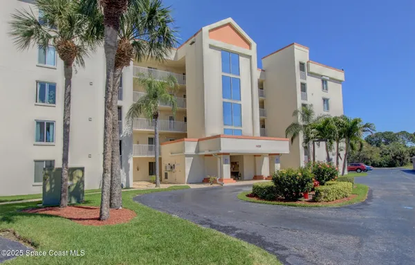 $169,900 | 1420 Huntington Lane, Unit 2304, Rockledge, FL 32955