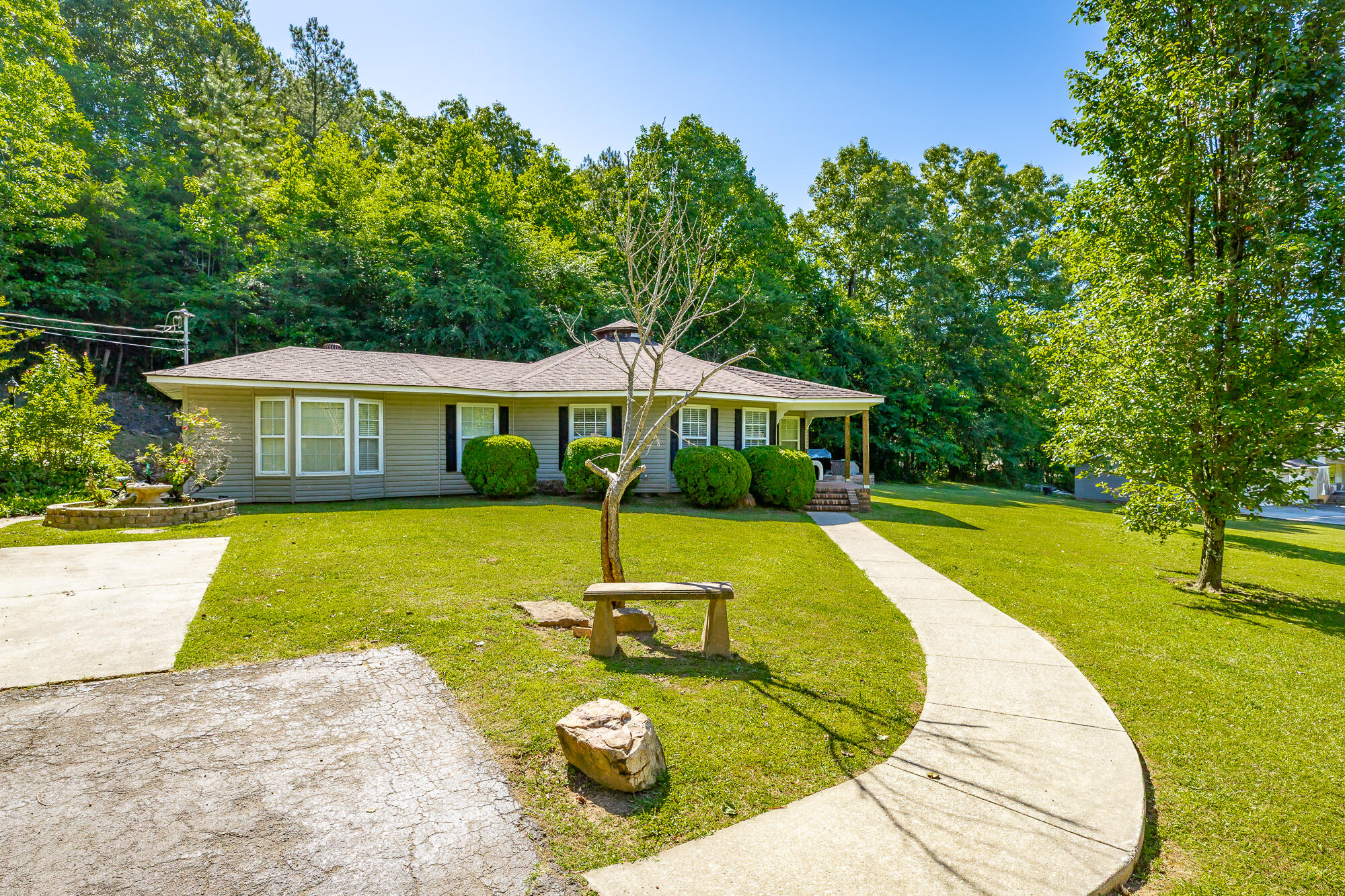 1353 County Road 286 Stevenson, AL 35772 - Photo 4 of 68 1353 Co Road 286 HD-34