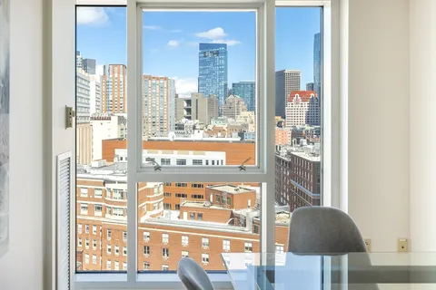 $825,000 | 1 Nassau Street, Unit 1605, Boston, MA 02111