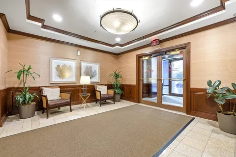 $825,000 | 1 Nassau Street, Unit 1605, Boston, MA 02111