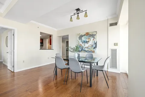 $825,000 | 1 Nassau Street, Unit 1605, Boston, MA 02111