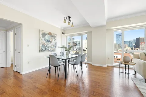 $825,000 | 1 Nassau Street, Unit 1605, Boston, MA 02111