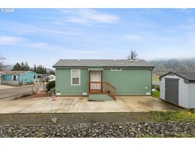 $55,000 | 119 Oak Leaf Lane, Winston, OR 97496