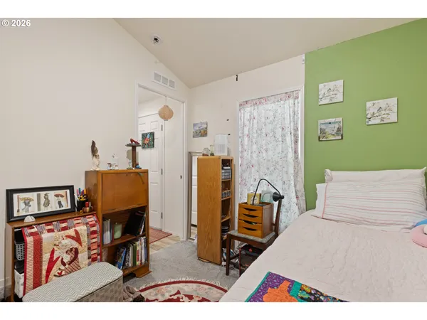 $55,000 | 119 Oak Leaf Lane, Winston, OR 97496