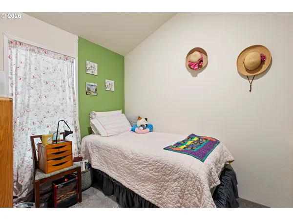 $55,000 | 119 Oak Leaf Lane, Winston, OR 97496