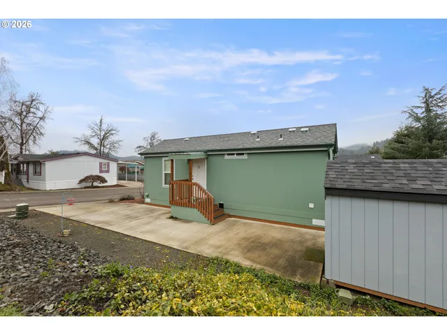 $55,000 | 119 Oak Leaf Lane, Winston, OR 97496