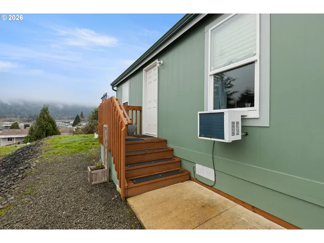 $55,000 | 119 Oak Leaf Lane, Winston, OR 97496