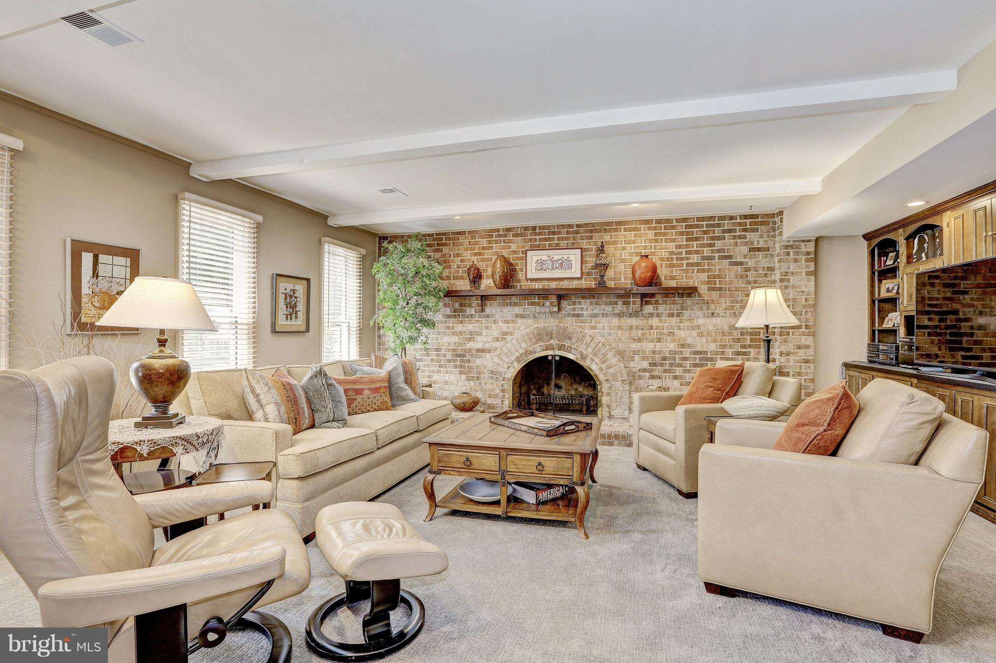 15128 Middlegate Road Silver Spring, MD 20905 - Photo 11 of 30 EXPANSIVE FAMILY RM, WOOD-BURNING FIREPLACE