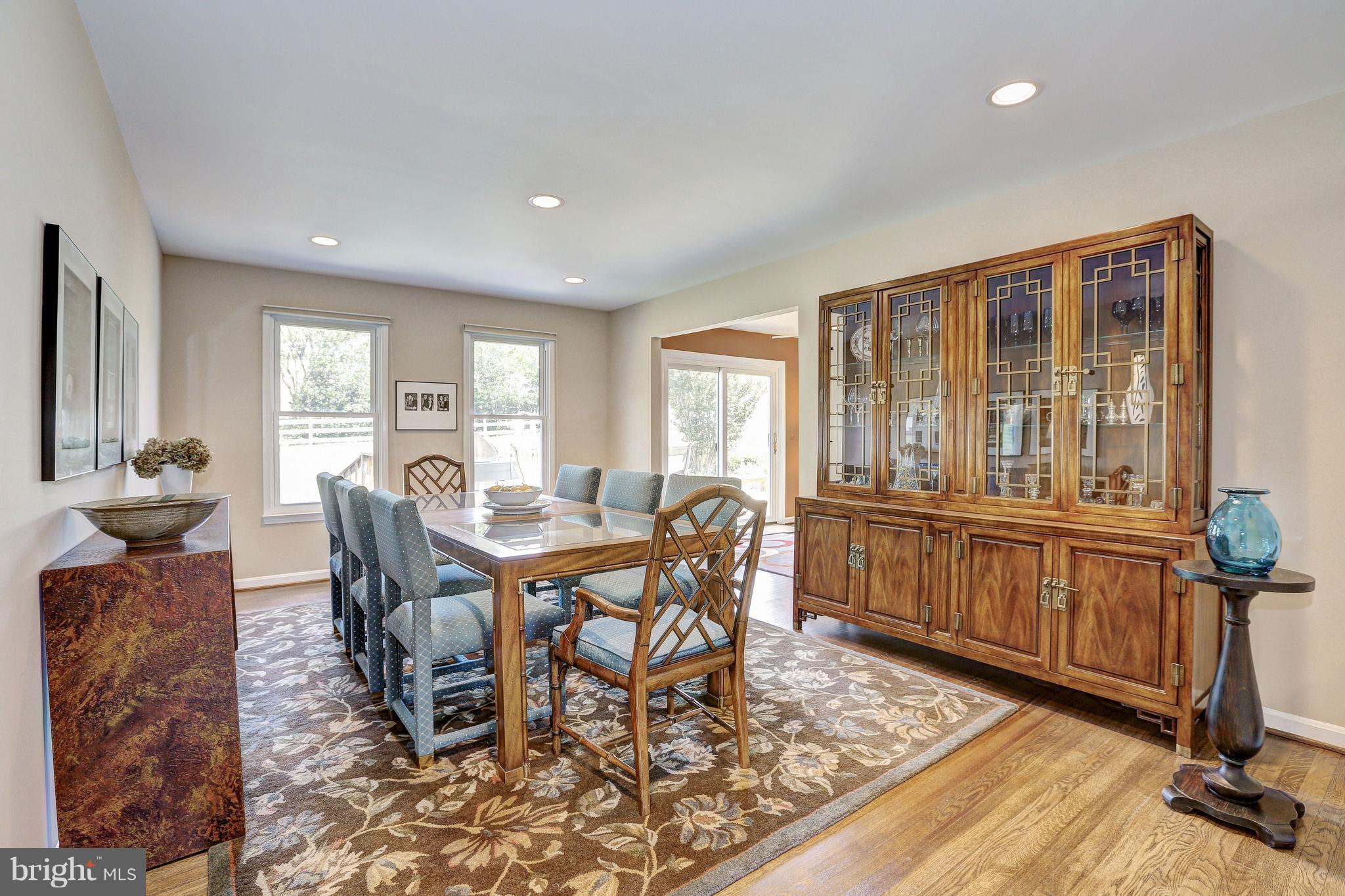 15128 Middlegate Road Silver Spring, MD 20905 - Photo 5 of 30 CURRENTLY DINING RM. NOTE GLEAMING HARDWOOD FLOORS