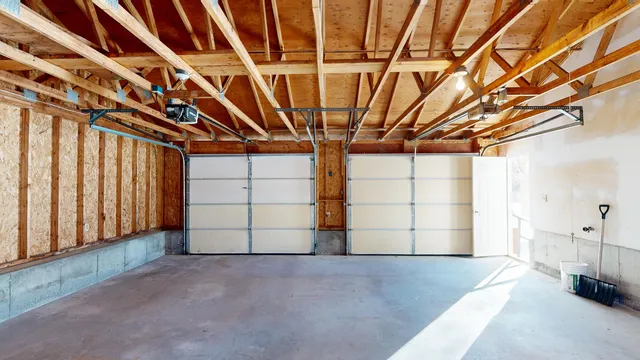 $340,000 | 4 Old Lisbon Road, Lewiston, ME 04240