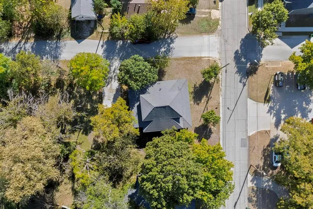 $304,900 | 200 Dunn Street, Waxahachie, TX 75165