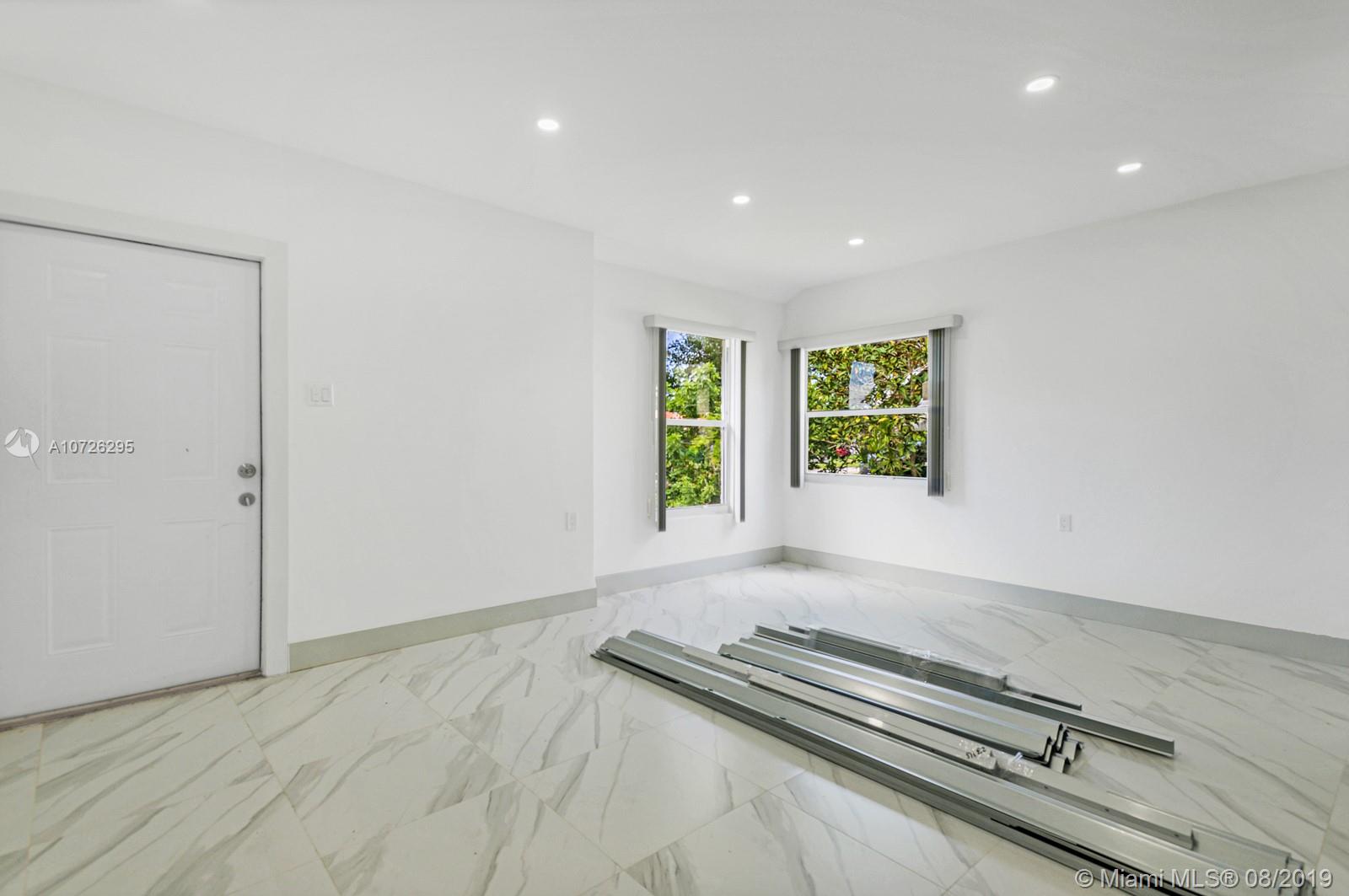 6501 Southwest 38th Street Miami, FL 33155 - Photo 8 of 25 Gallery Image 8