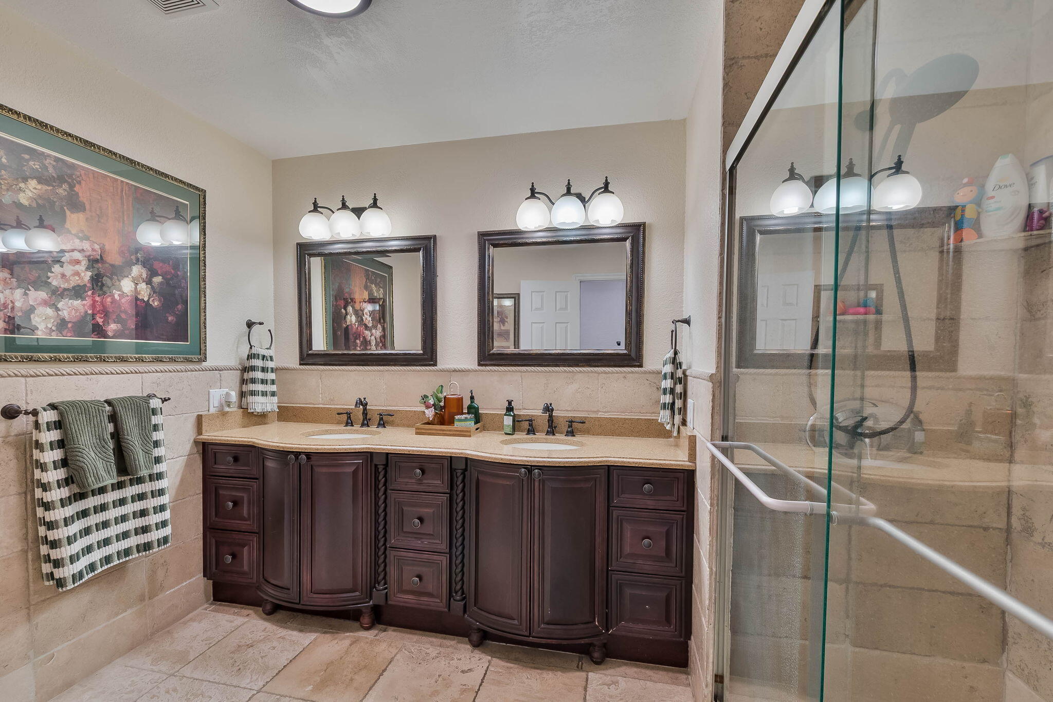 6231 Southwest 94th Avenue Miami, FL 33173 - Photo 16 of 47 a bathroom with a double vanity sink mirror and bathtub