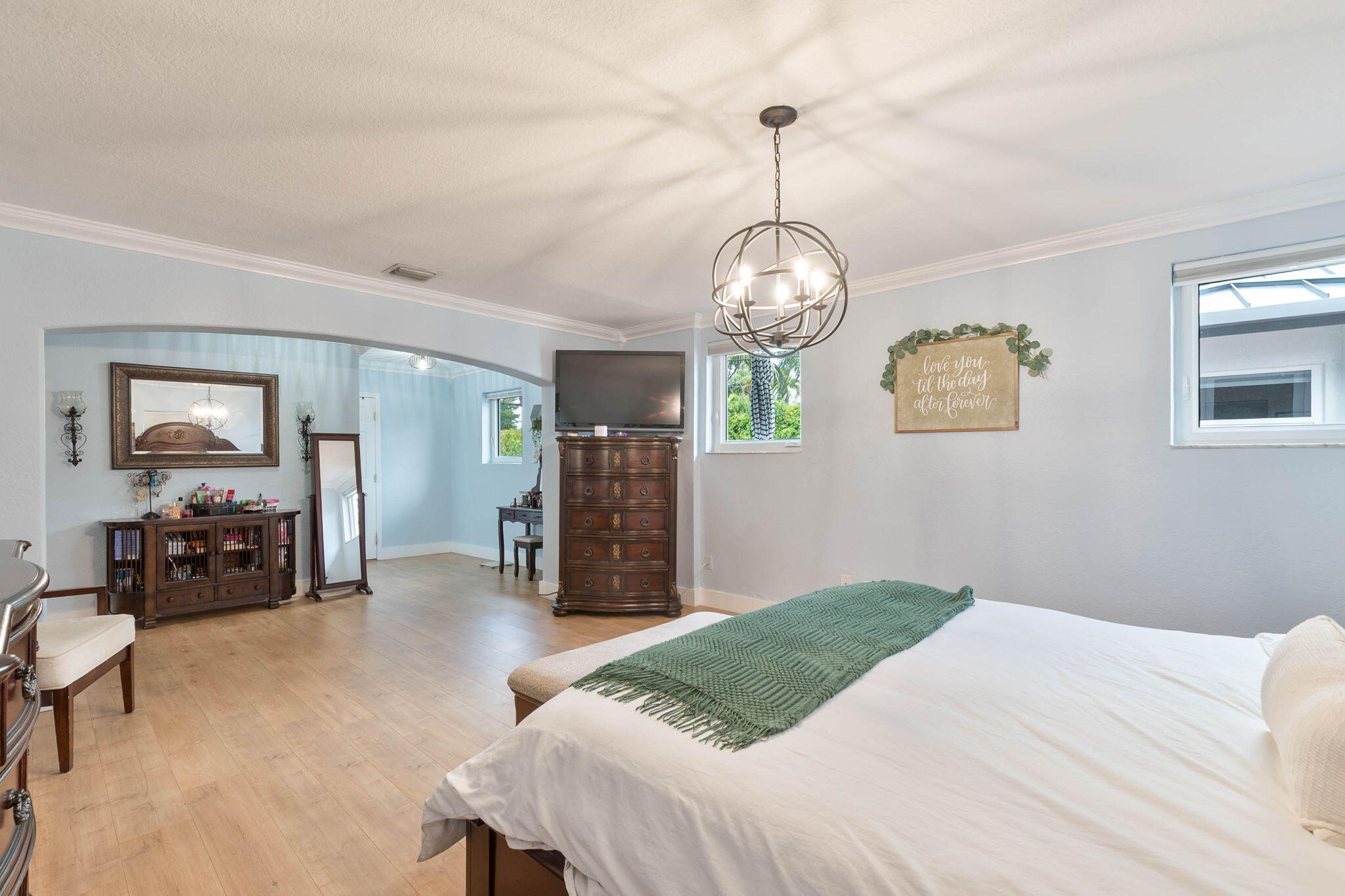 6231 Southwest 94th Avenue Miami, FL 33173 - Photo 22 of 47 a bedroom with bed and window