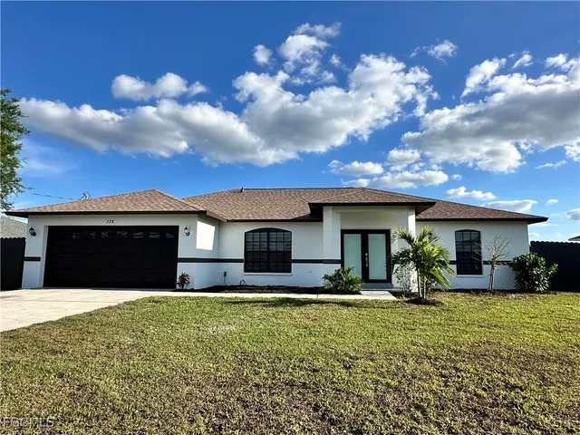 $2,300 | 228 Magellan Street, Fort Myers, FL 33913