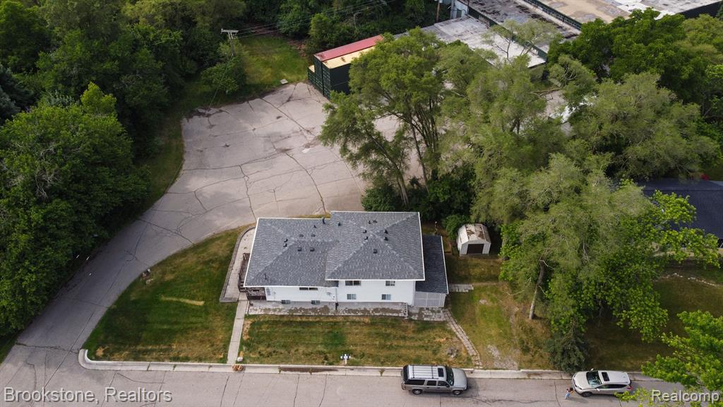 122 Campbell Street Rochester, MI 48307 - Photo 8 of 32