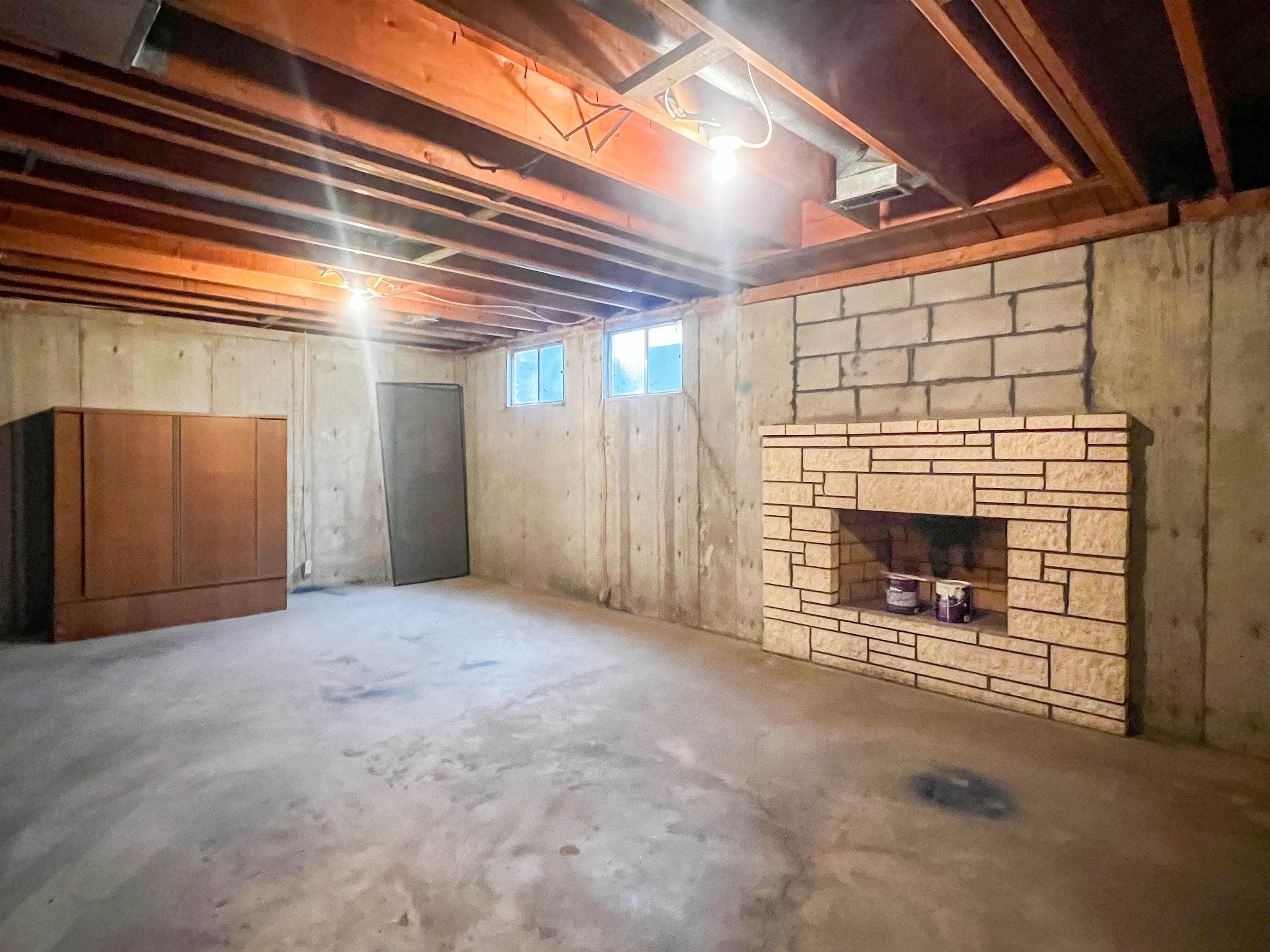 11325 North Post Street Spokane, WA 99218 - Photo 24 of 32