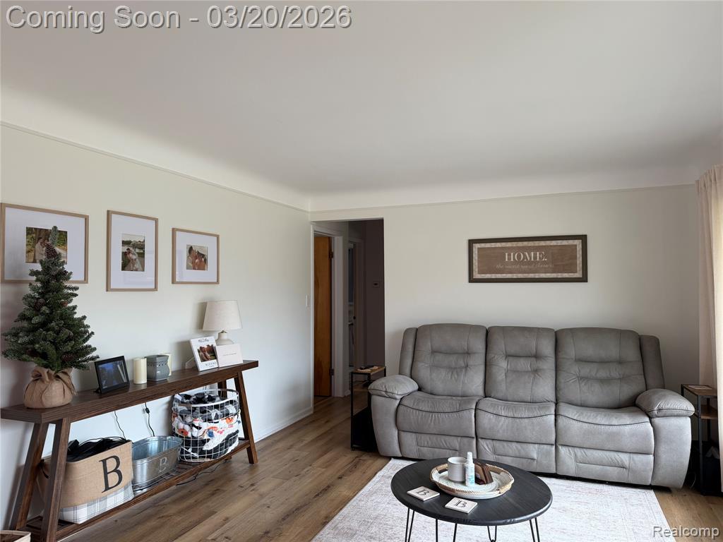 36884 Greenbush Road Wayne, MI 48184 - Photo 7 of 29