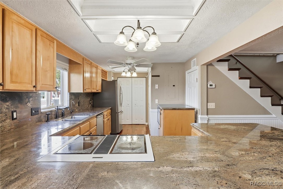 5415 Riverside Drive Yankeetown, FL 34498 - Photo 8 of 53