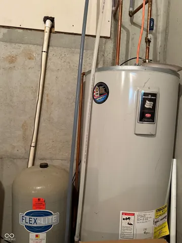 $1 | 6699 South County Road 350 West, Clayton, IN 46118