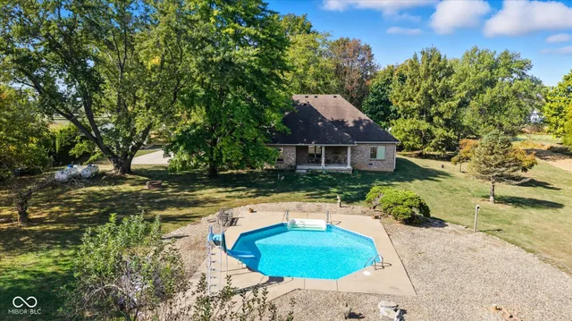 $1 | 6699 South County Road 350 West, Clayton, IN 46118