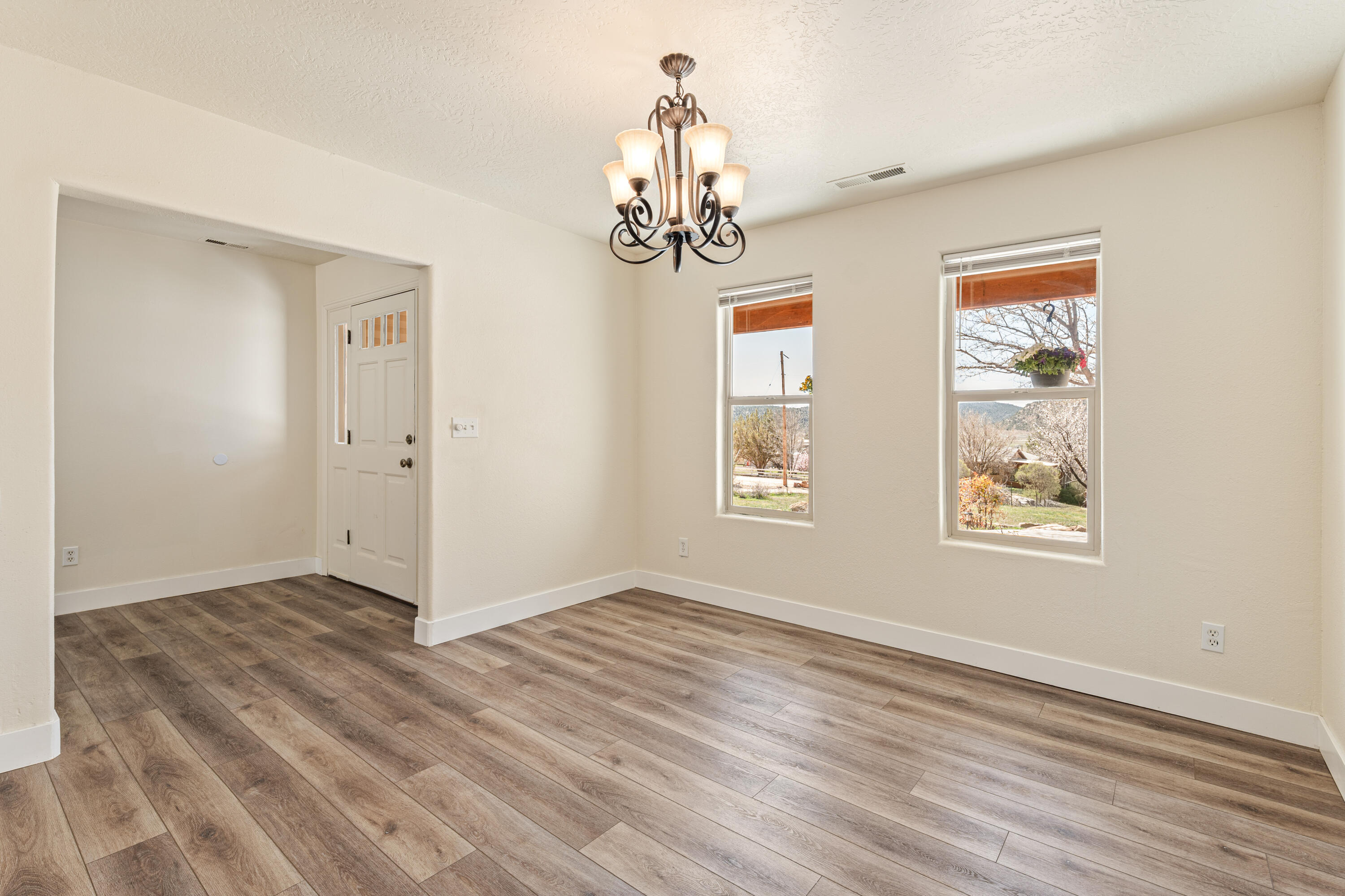 1892 Golden Delicious Apple Valley, UT 84737 - Photo 6 of 58 06-L1071040