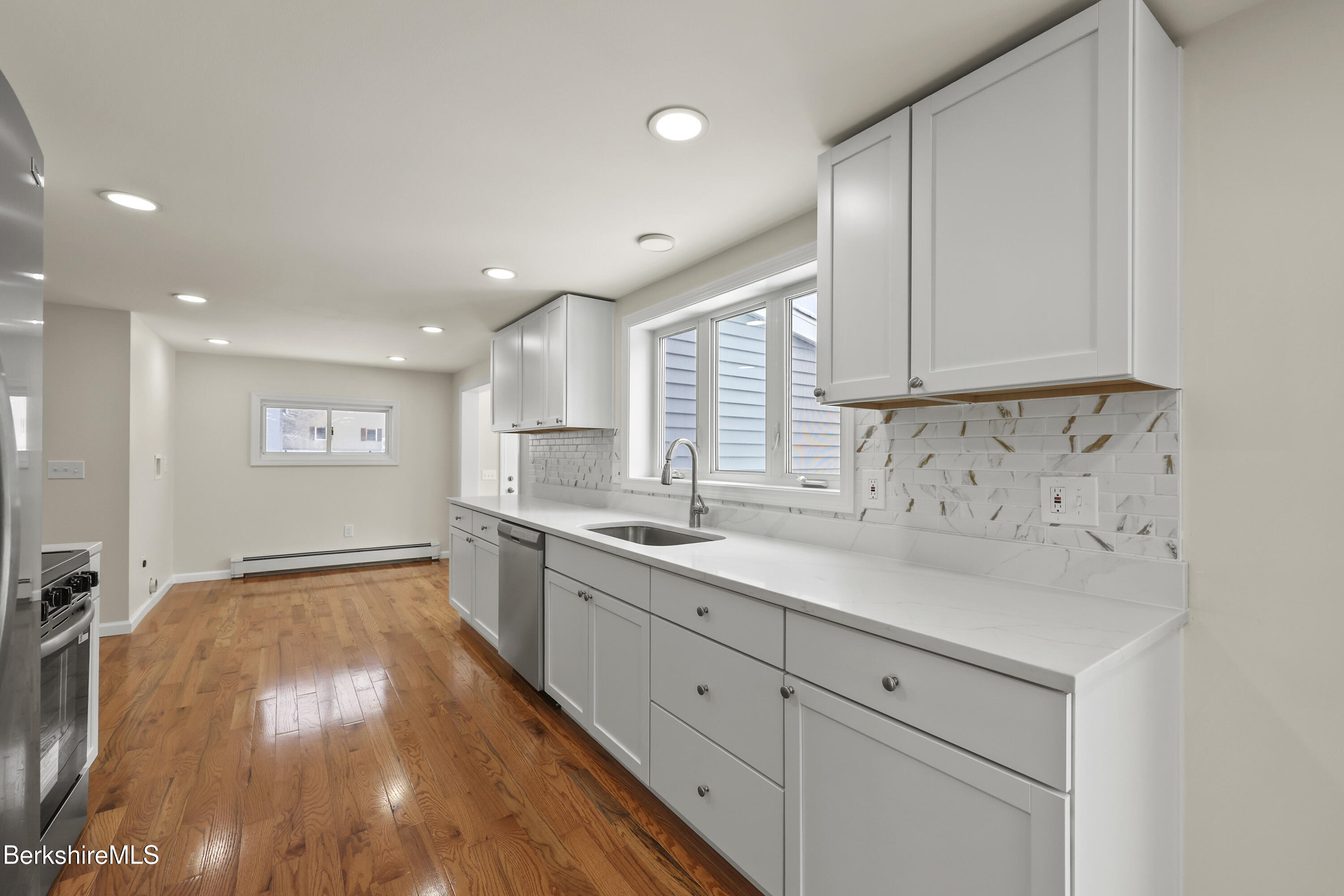 738 River Road Clarksburg, MA 01247 - Photo 24 of 48 Tiled Backsplash