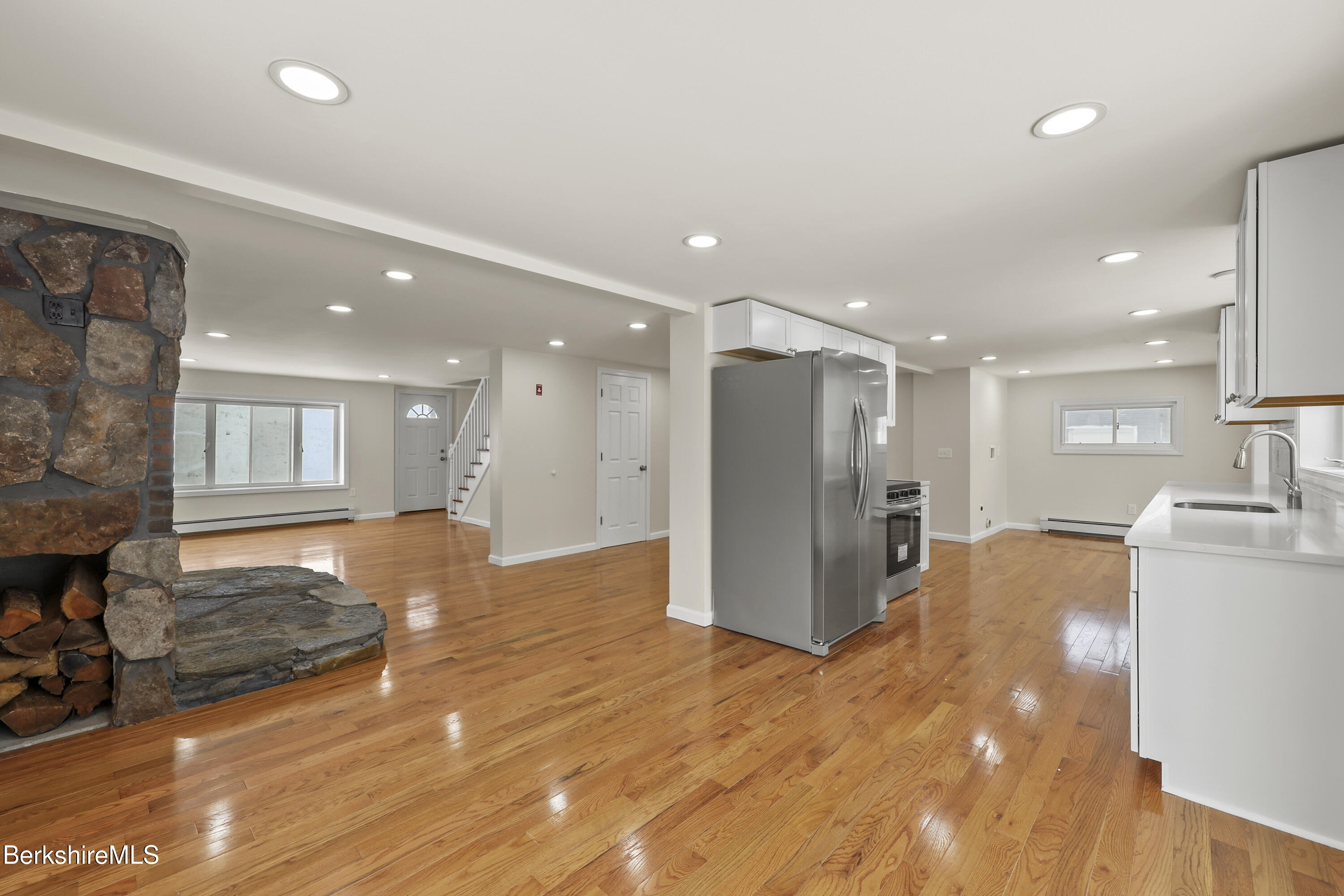 738 River Road Clarksburg, MA 01247 - Photo 25 of 48 Dining Area