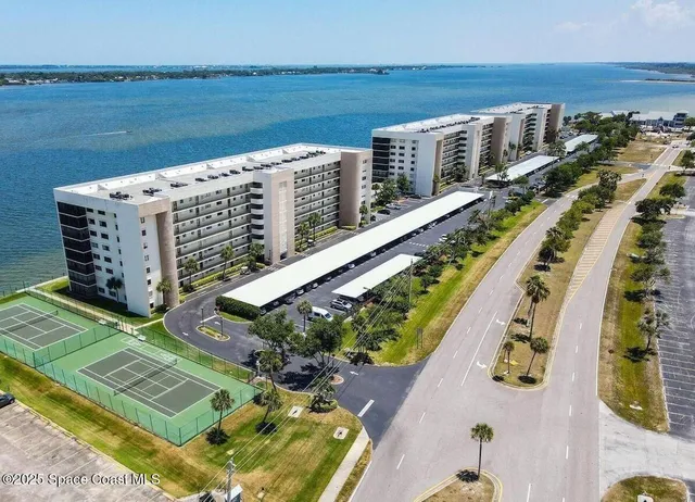 $2,450 | 200 South Sykes Creek Parkway, Unit A105, Merritt Island, FL 32952
