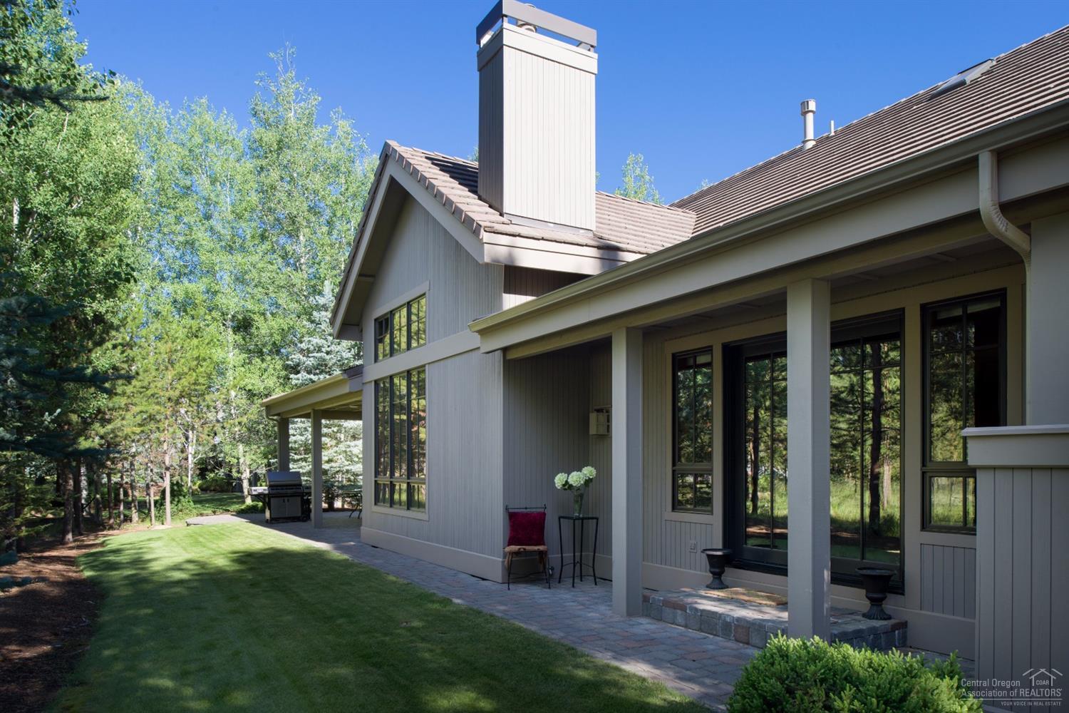 18015 North Course Lane Sunriver, OR 97707 - Photo 8 of 17 Additional Photo