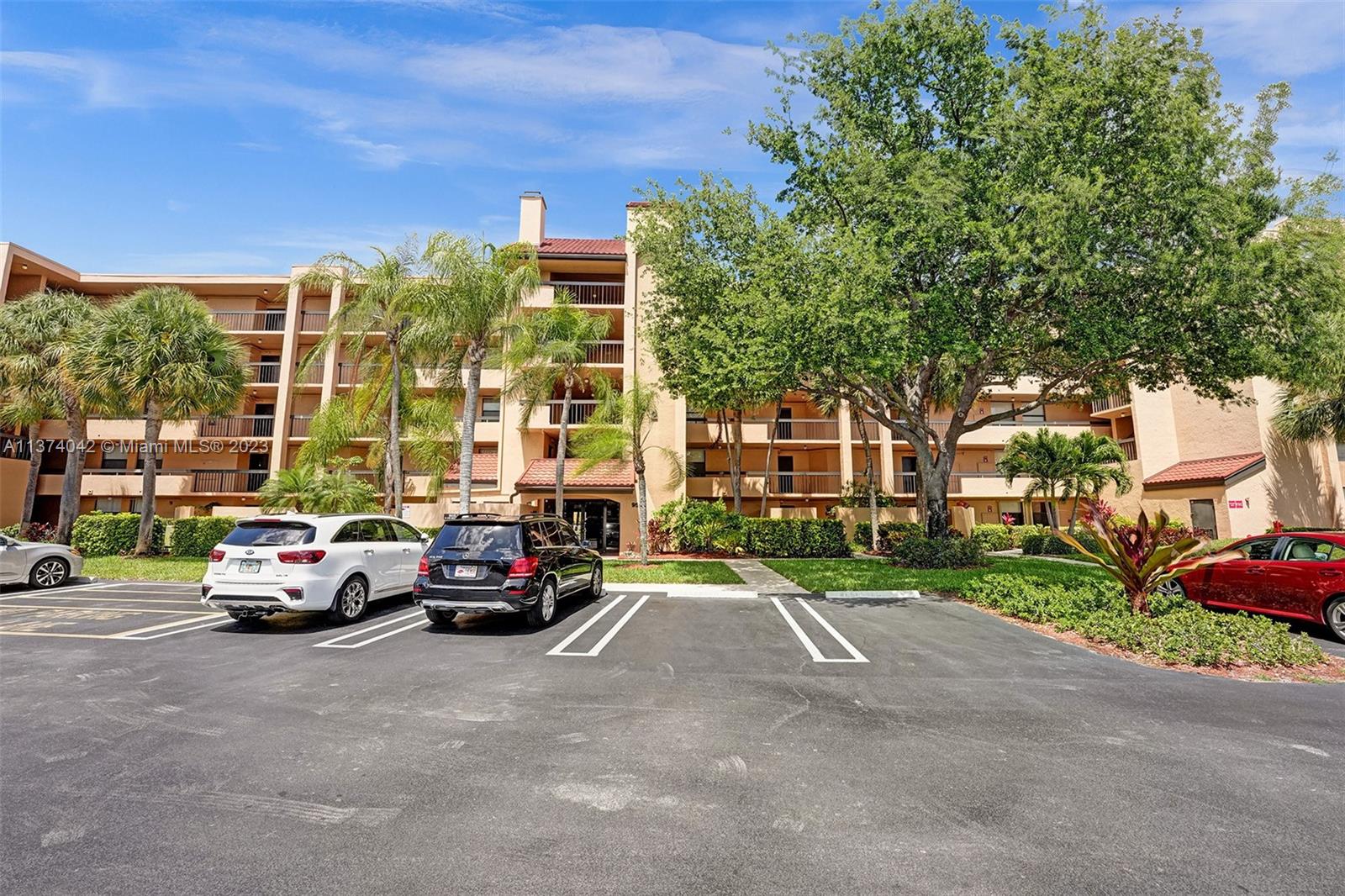 955 Dotterel Road, Unit 2406 Delray Beach, FL 33444 - Photo 3 of 29 Gallery Image 3