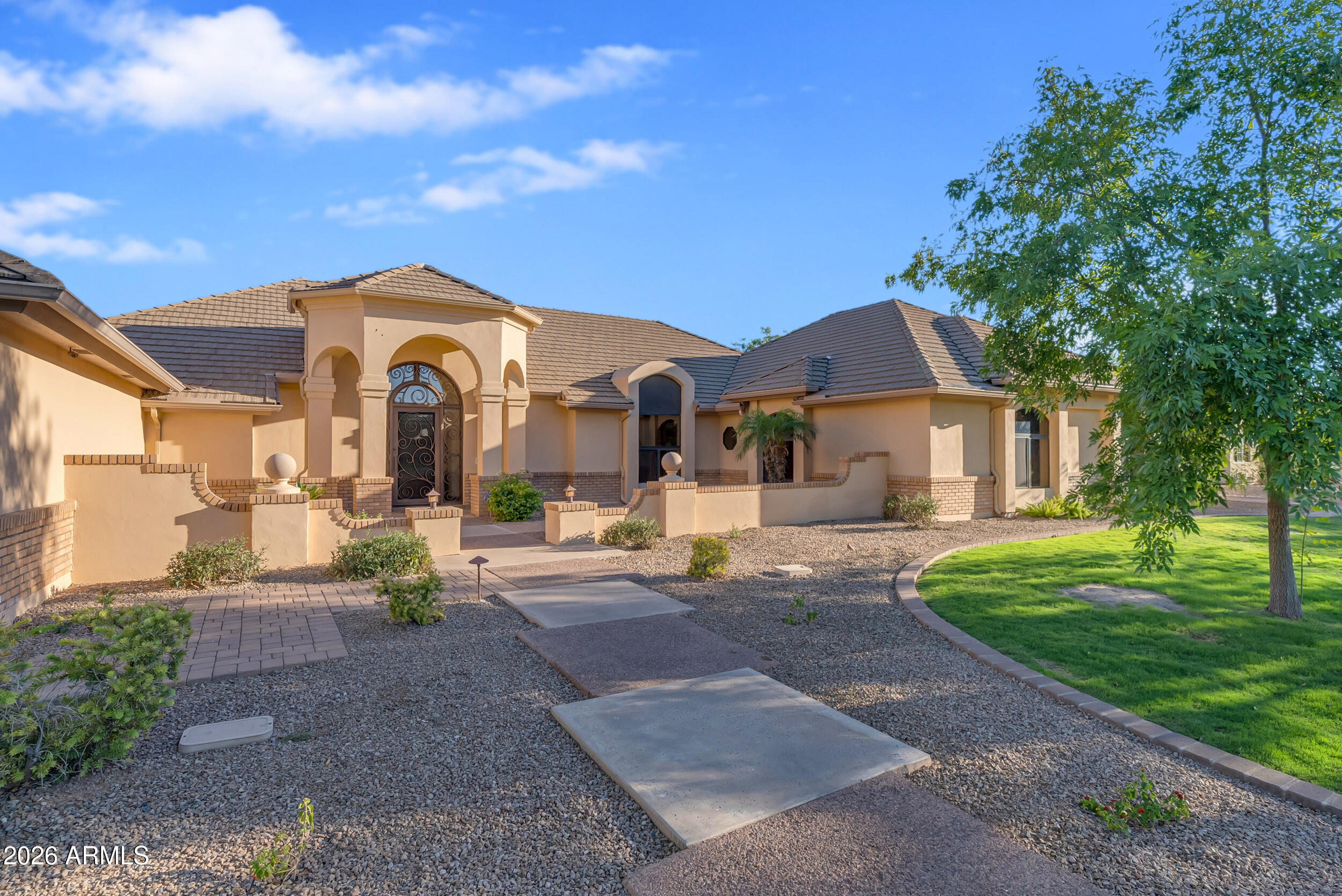 1455 East Colt Road Tempe, AZ 85284 - Photo 45 of 71 Front