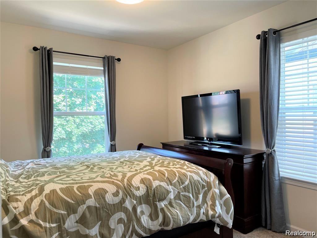 2659 Harvard Road, Unit 16 Berkley, MI 48072 - Photo 19 of 22 20.jpeg