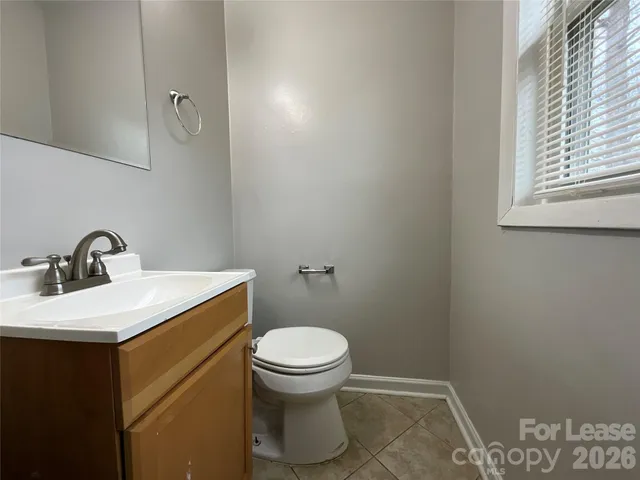 $1,325 | 1624 Eastway Drive, Charlotte, NC 28205