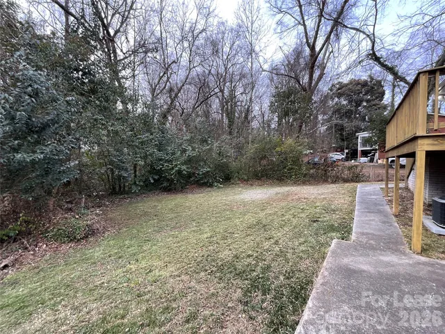 $1,325 | 1624 Eastway Drive, Charlotte, NC 28205