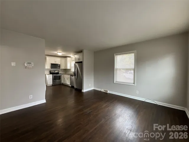 $1,325 | 1624 Eastway Drive, Charlotte, NC 28205