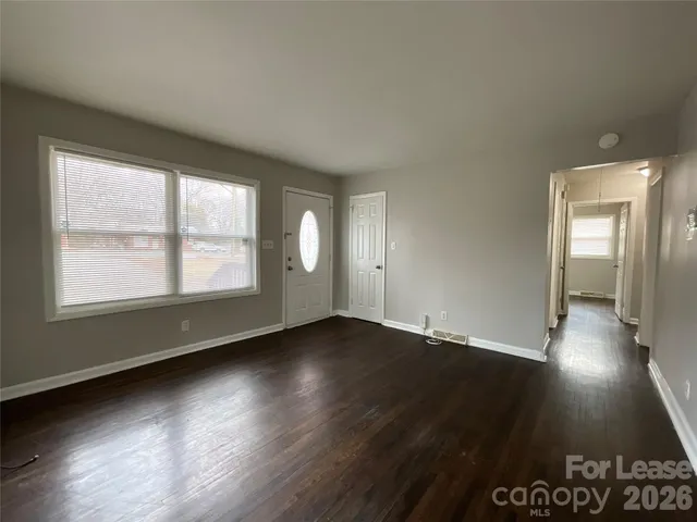 $1,325 | 1624 Eastway Drive, Charlotte, NC 28205