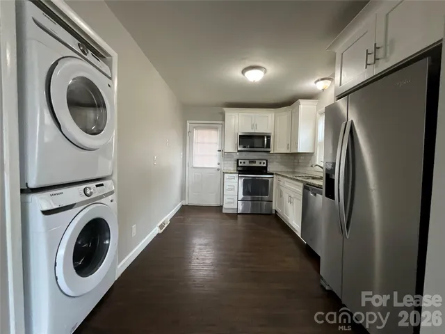 $1,325 | 1624 Eastway Drive, Charlotte, NC 28205