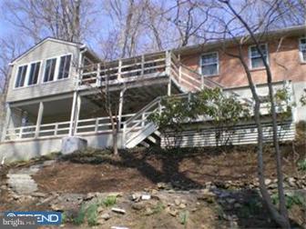 408 Snuff Mill Road Wilmington, DE 19807 - Photo 2 of 12 Exterior Back