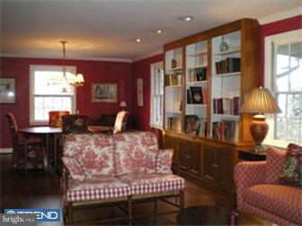 408 Snuff Mill Road Wilmington, DE 19807 - Photo 4 of 12 Living Room