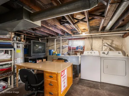 $289,900 | 1510 Gunderson Avenue, Berwyn, IL 60402