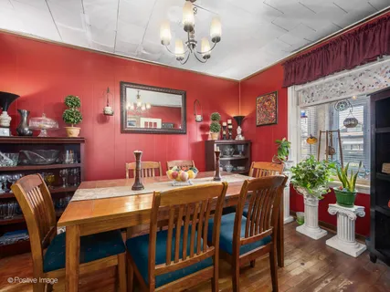 $289,900 | 1510 Gunderson Avenue, Berwyn, IL 60402